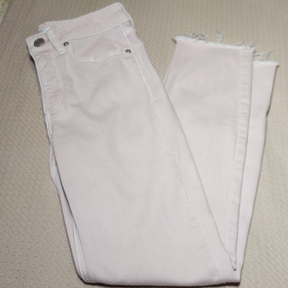 Lauren Conrad Women’s Blush Pink Denim Jeans - Picture 3 of 6